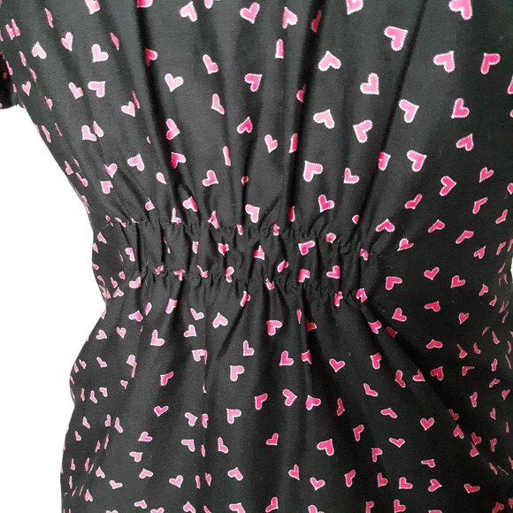 Mary Engelbreit™ Hearts and Flowers Scrub Top - Picture 5 of 9